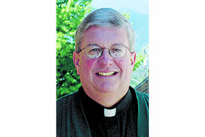 Holy Cross Father Thomas Lemos dies Dec. 30 at age 76